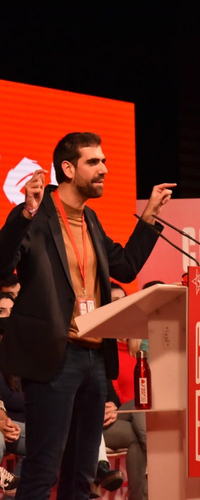 Víctor Camino, nuevo Secretario General de las Juventudes Socialistas con el 82% del apoyo.