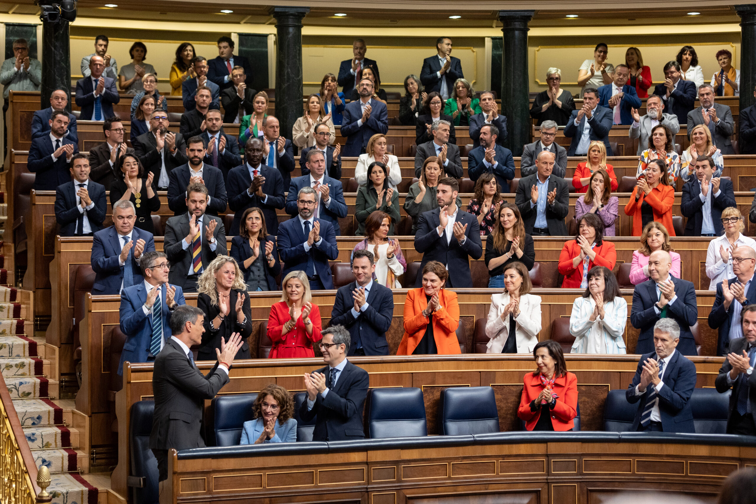 El Congreso debatirá regular y reforzar la protección de jóvenes en redes sociales para evitar problemas de salud mental