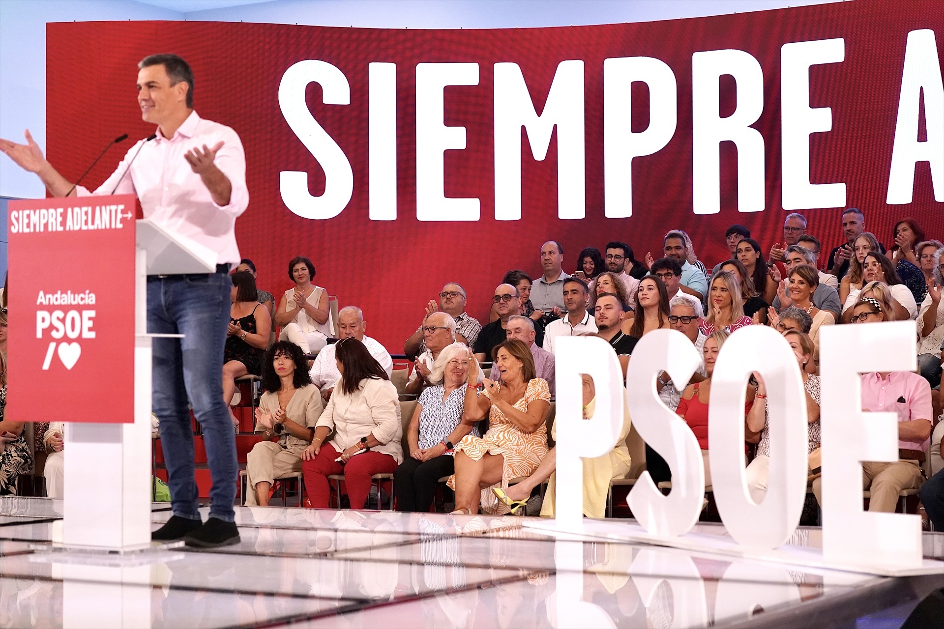 El presidente del Gobierno de España y secretario general del PSOE, Pedro Sánchez, durante un acto público de partido, a 2 de septiembre de 2023 en Málaga