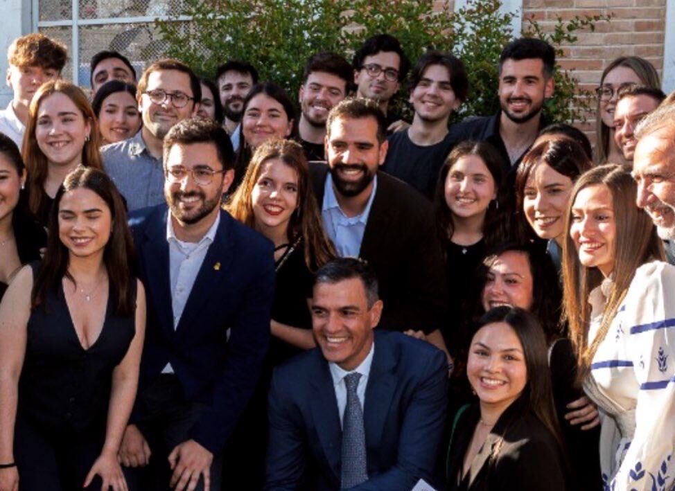 Pedro Sánchez preside en Alicante el homenaje a los exiliados de la guerra y la dictadura franquista