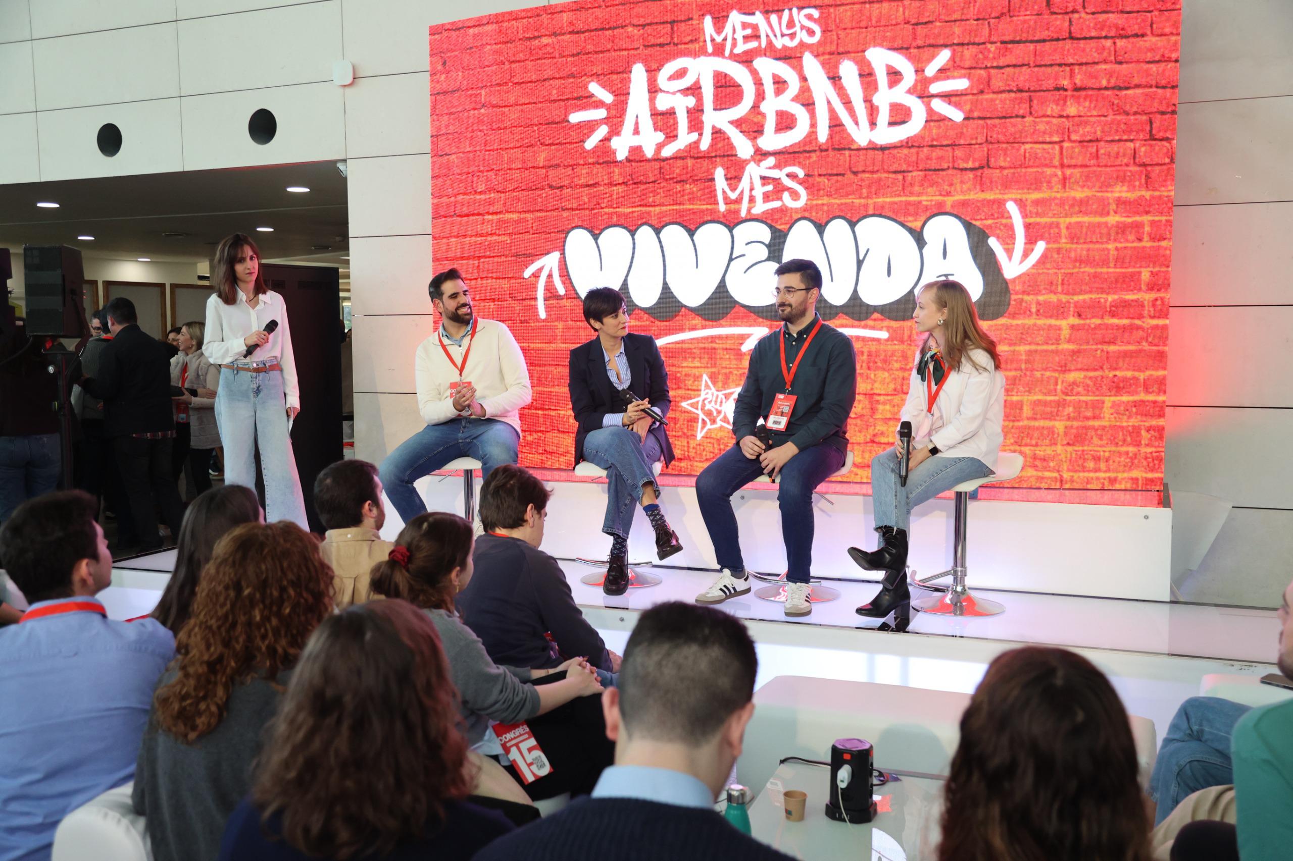 Charla con la Ministra de Vivienda, Isabel Rodríguez, en Valencia